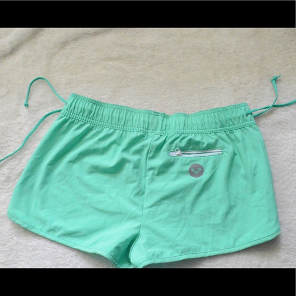 Roxy Pants - Roxy shorts !!☃️☃️